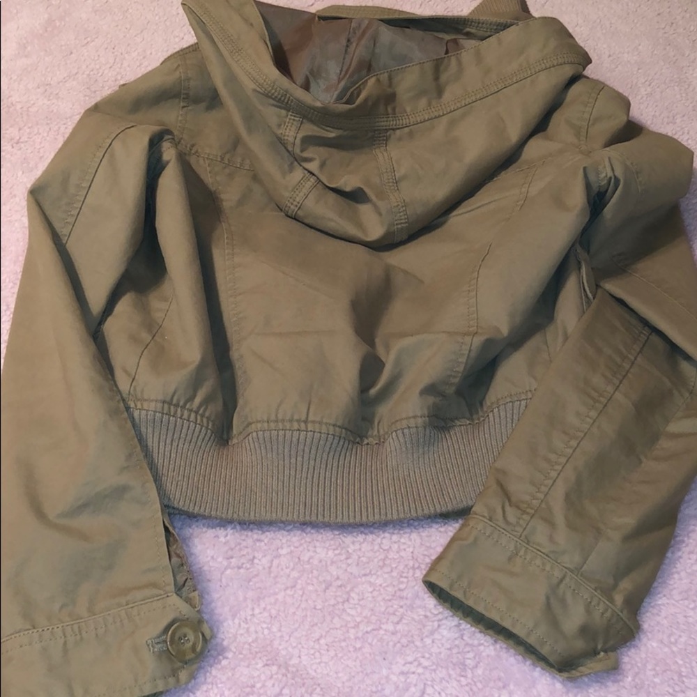 Brown jacket - Picture 4 of 4